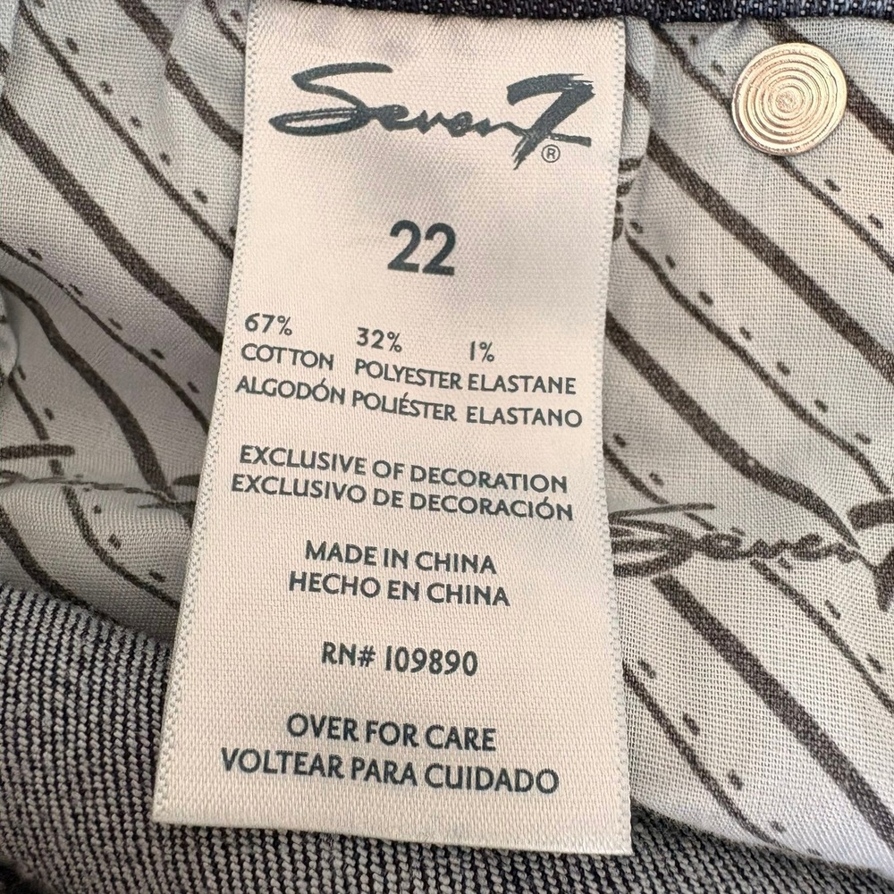 Seven7 Bermuda Denim Shorts Dark Wash Raw Hem Plus Size 22 1141319 - Picture 10 of 13